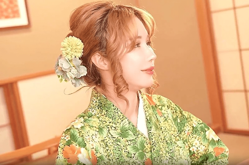 DJ SAKURA MAIN SAMA MANAGER SAAT LIBURAN