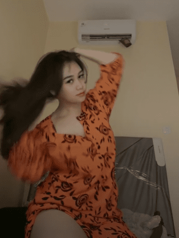 Mahasiswi Cakep Pamer Memek Tanpa Bulu Omek Rare