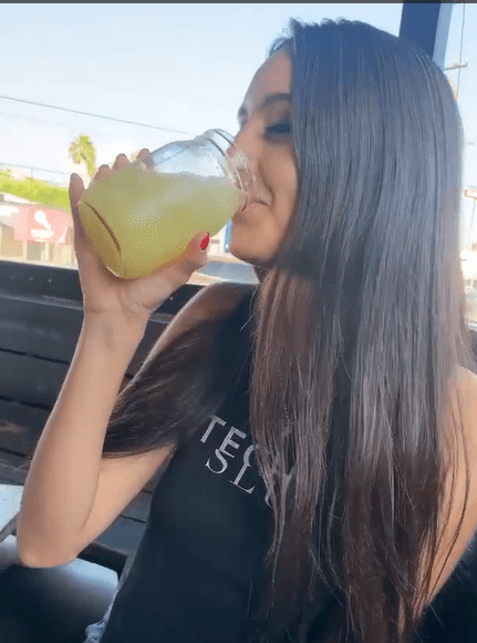 baru kenal di restoran kena bungkus