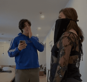 gatouzo ngewe gadis bercadar dengan brutal