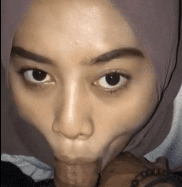 dinda superindo nyepong di tempat kerja