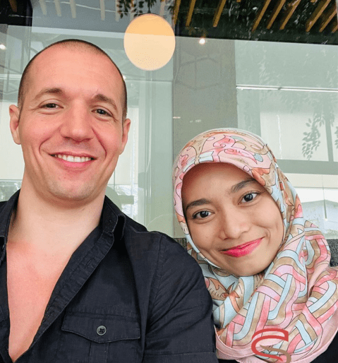 bule ngewe sama hijab malay