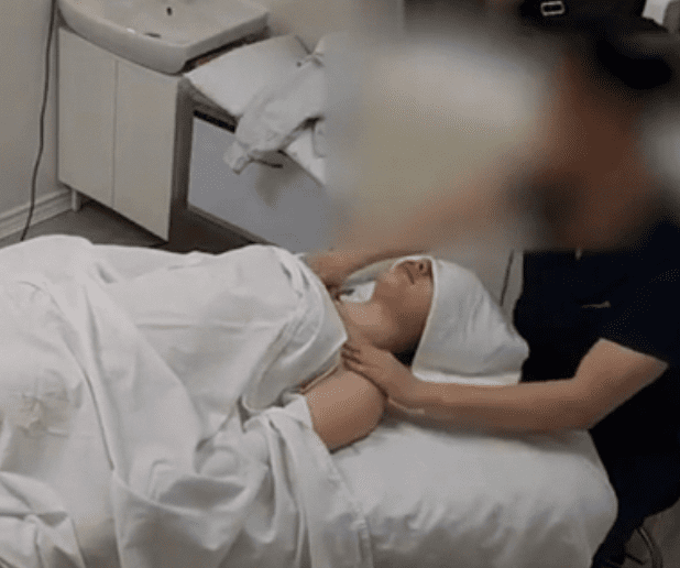 secret teraphy ngewe pelanggan cantik