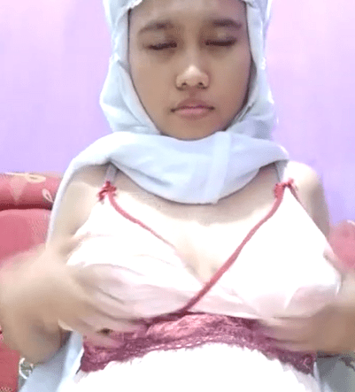 dewi mukena sange
