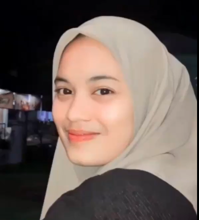 hijab cantik vcs dengan pacar kesebar