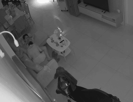 lupa matikan cctv ngewe istri di ruang tamu